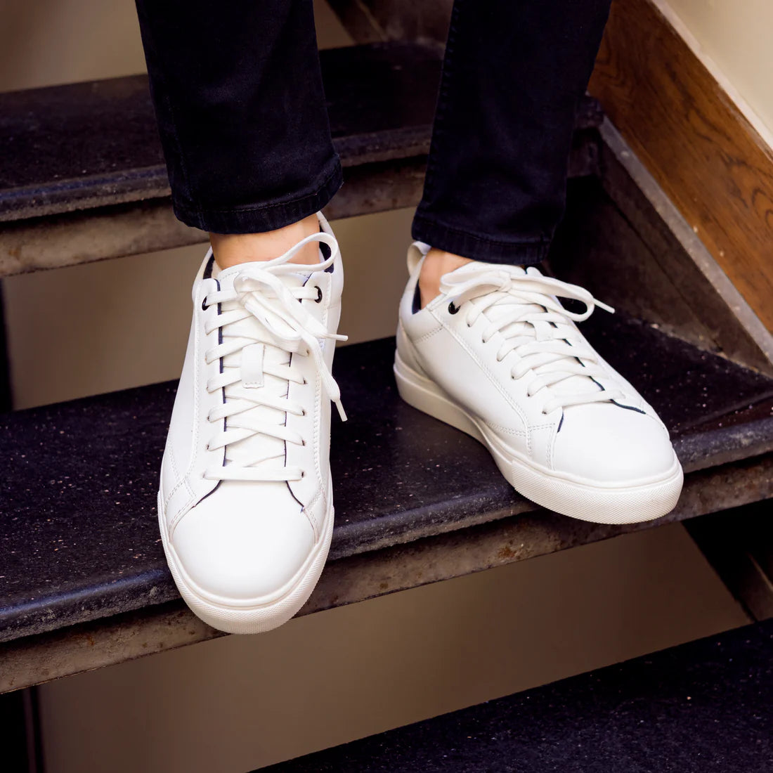 STREET SNEAKERS - WHITE